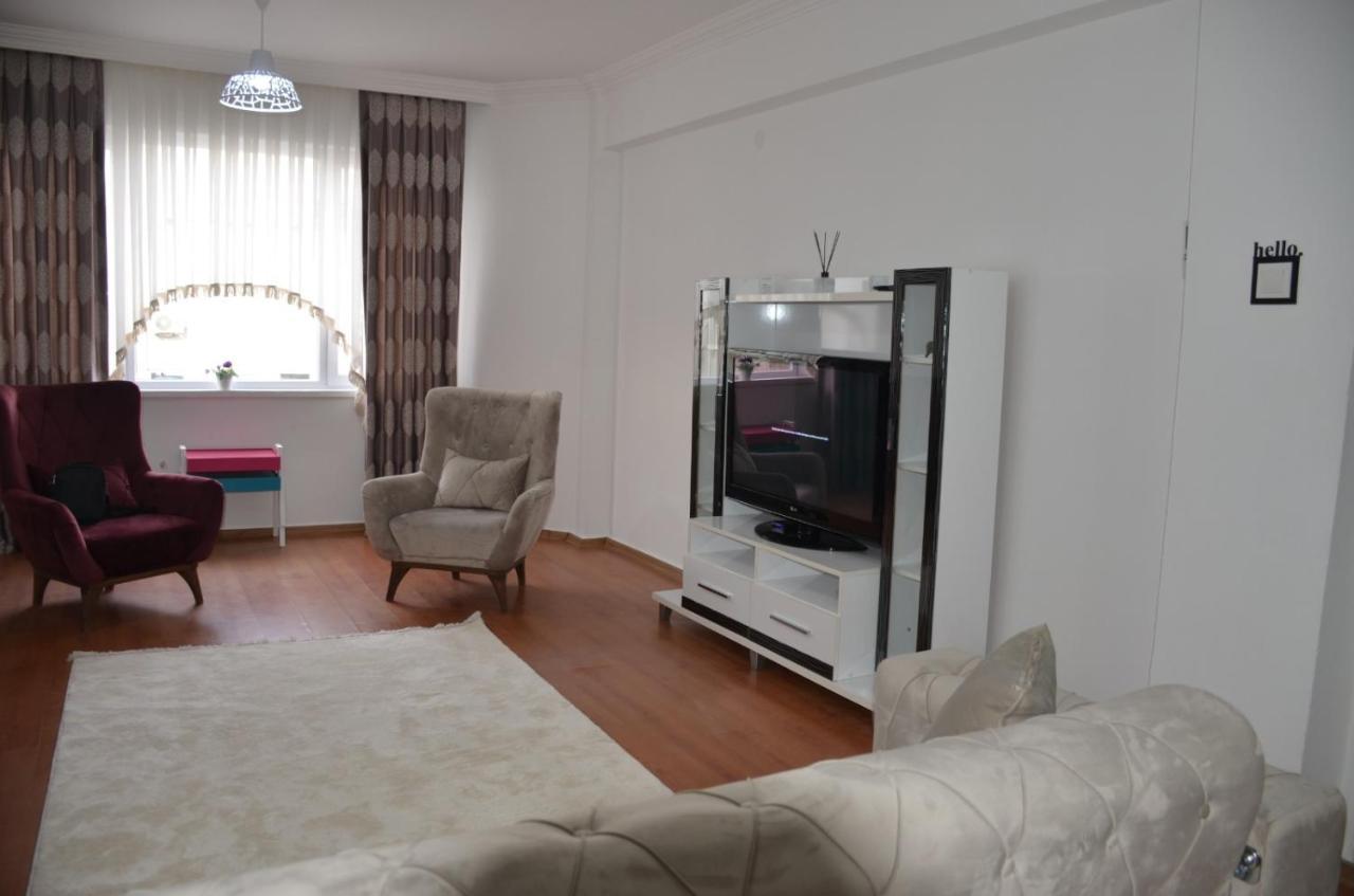 Appartement Cosy Et Tout Equipe Au Coeur D'Antalya Zewnętrze zdjęcie